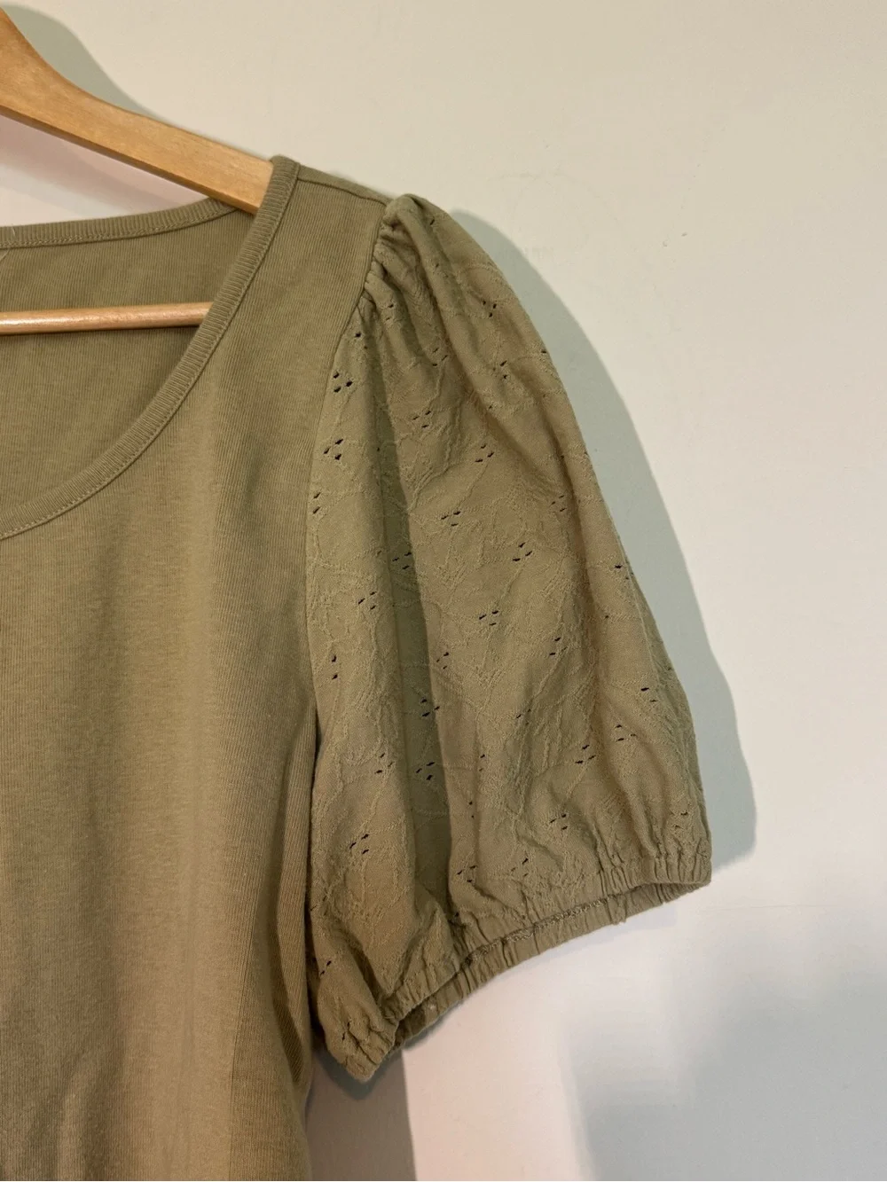 Madewell Olive Eyelet Puff Sleeve Henley Top Size M